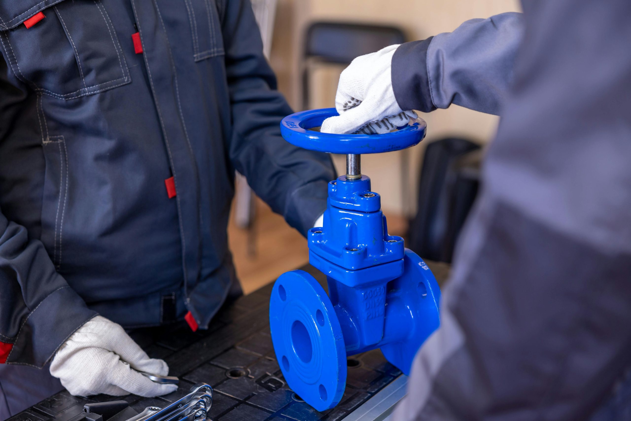 The Role of Industrial Pumps and Valves in Modern Infrastructure